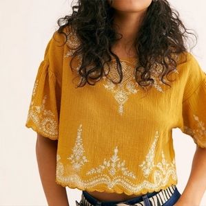 Free People sz M medium Adriana woven crop top